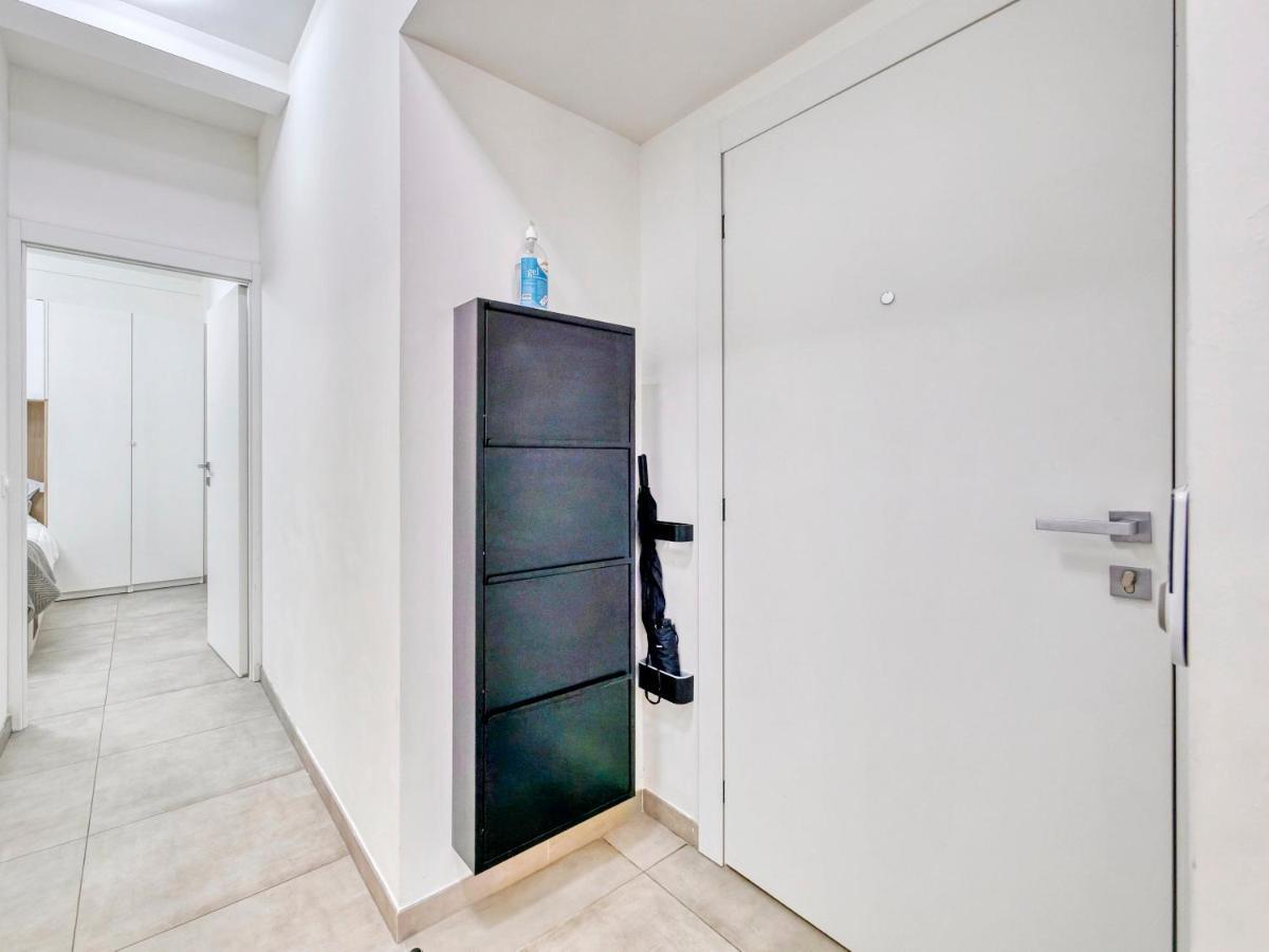 City Vibes, Indoor Parking, Breakfast & Air Conditioning Niza Exterior foto